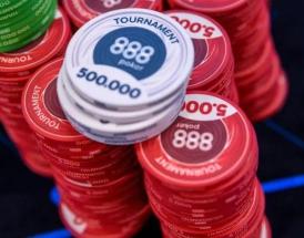 Jocuri cash vs turnee de poker - Descopera diferentele principale